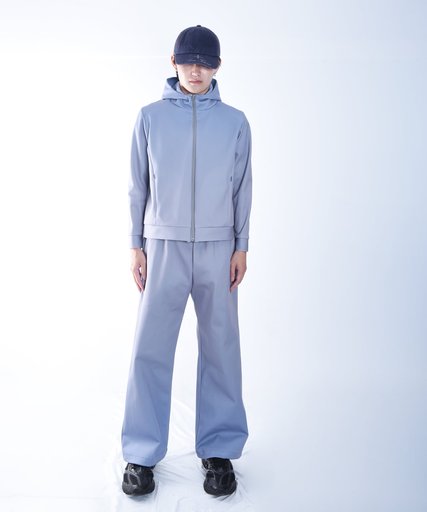 Sync HOODIE