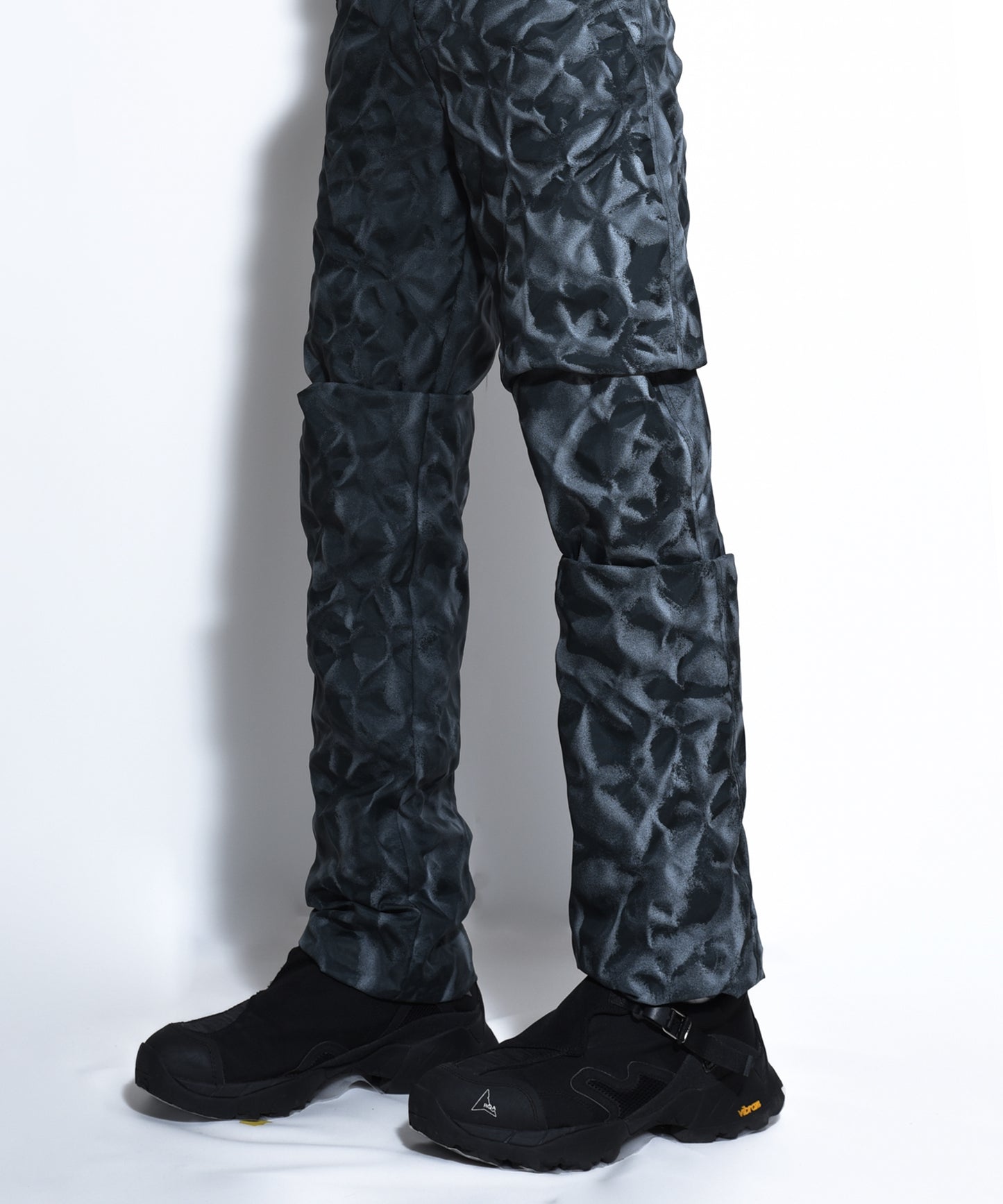 Vein PANTS FROZEN