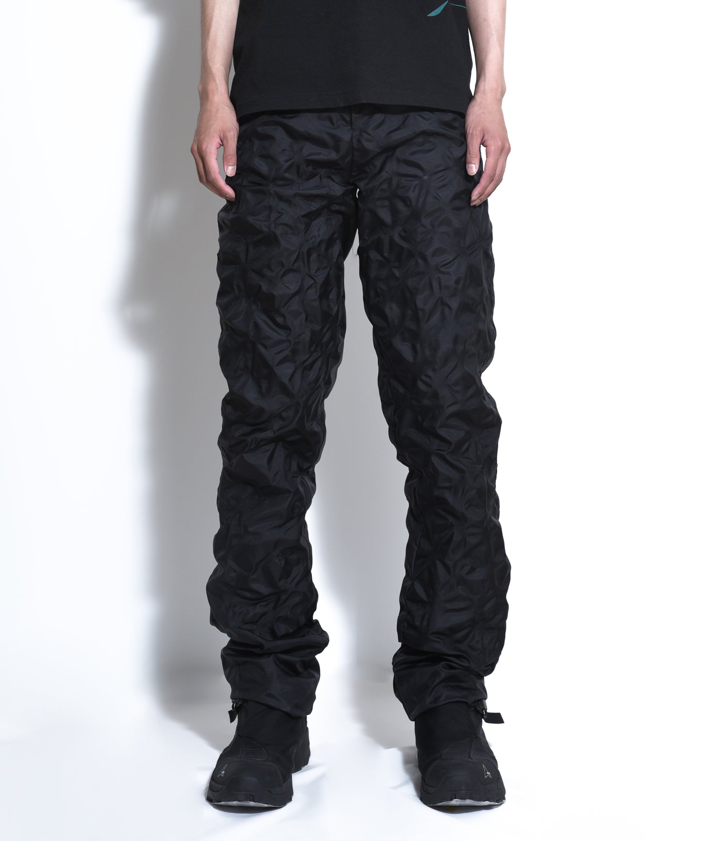 Vein PANTS BLACK