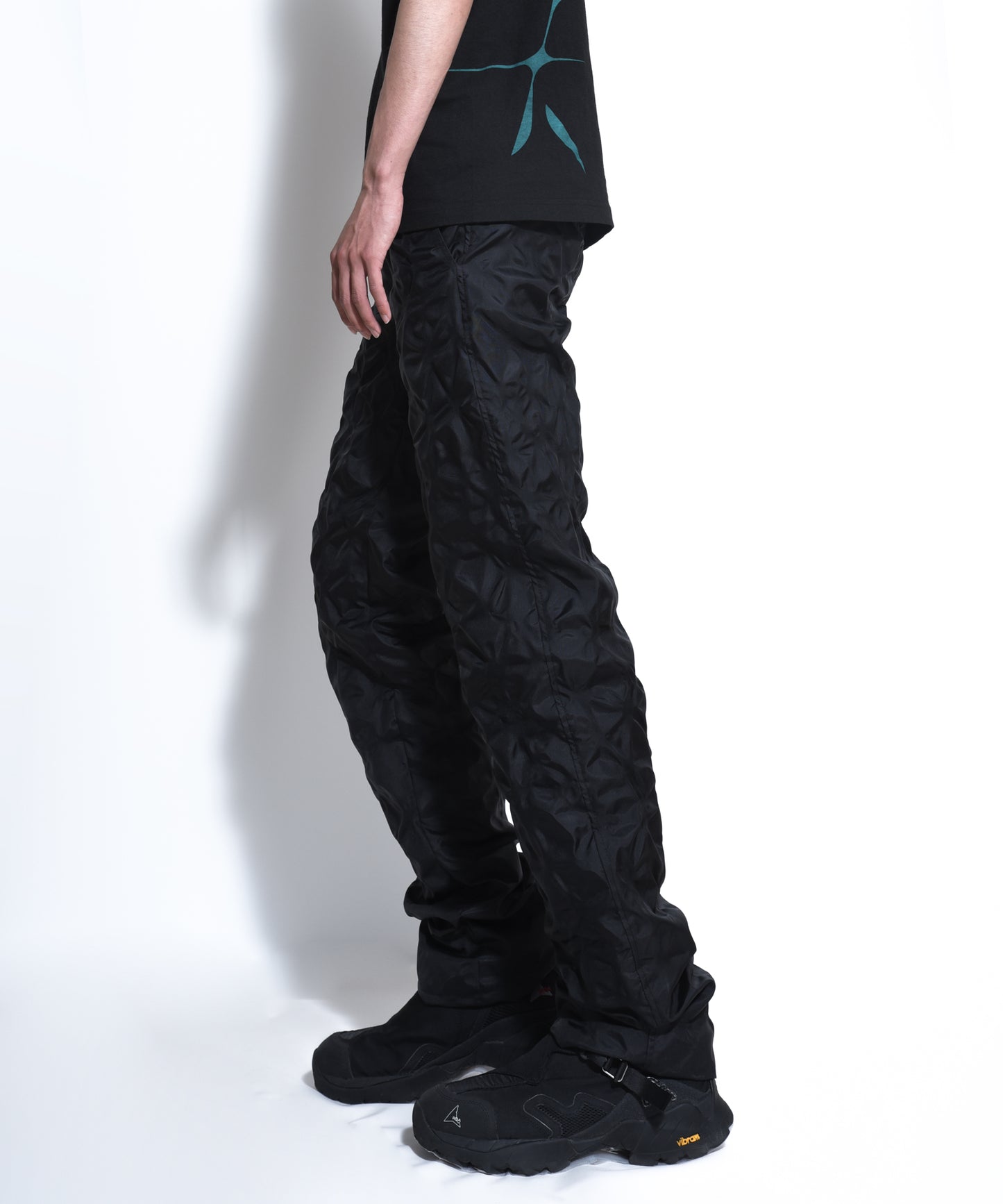 Vein PANTS BLACK