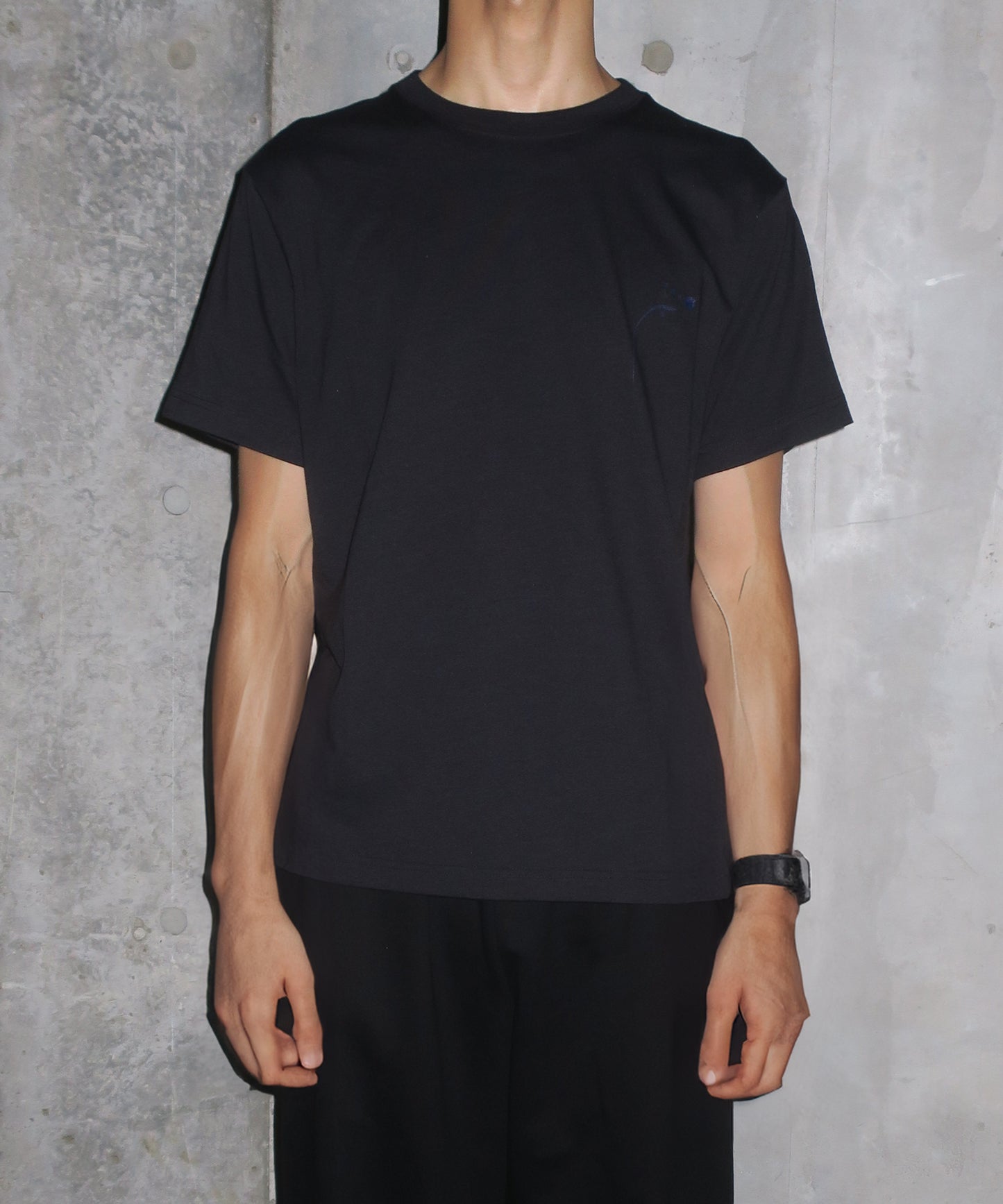 Six S/S TEE