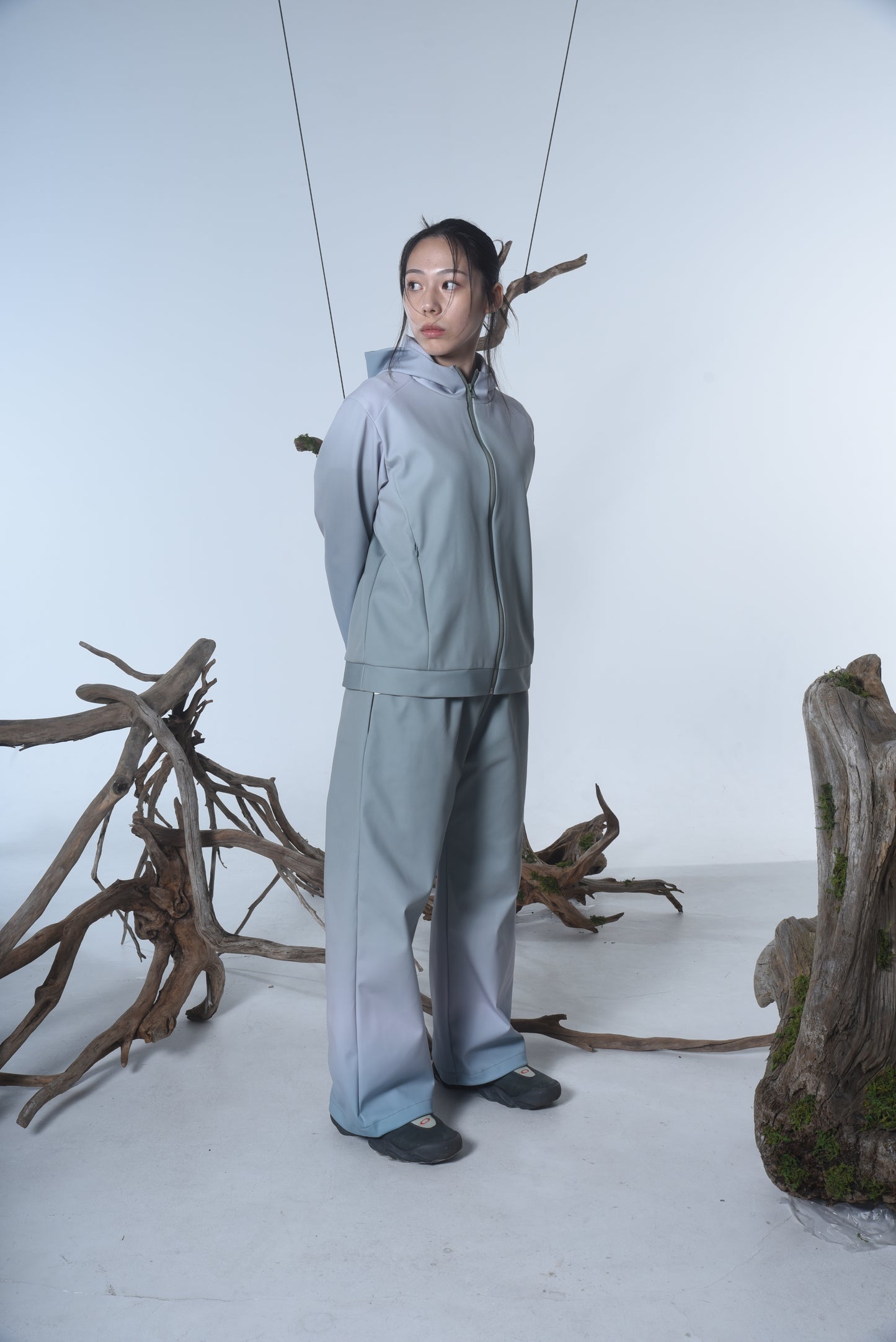 Sync HOODIE