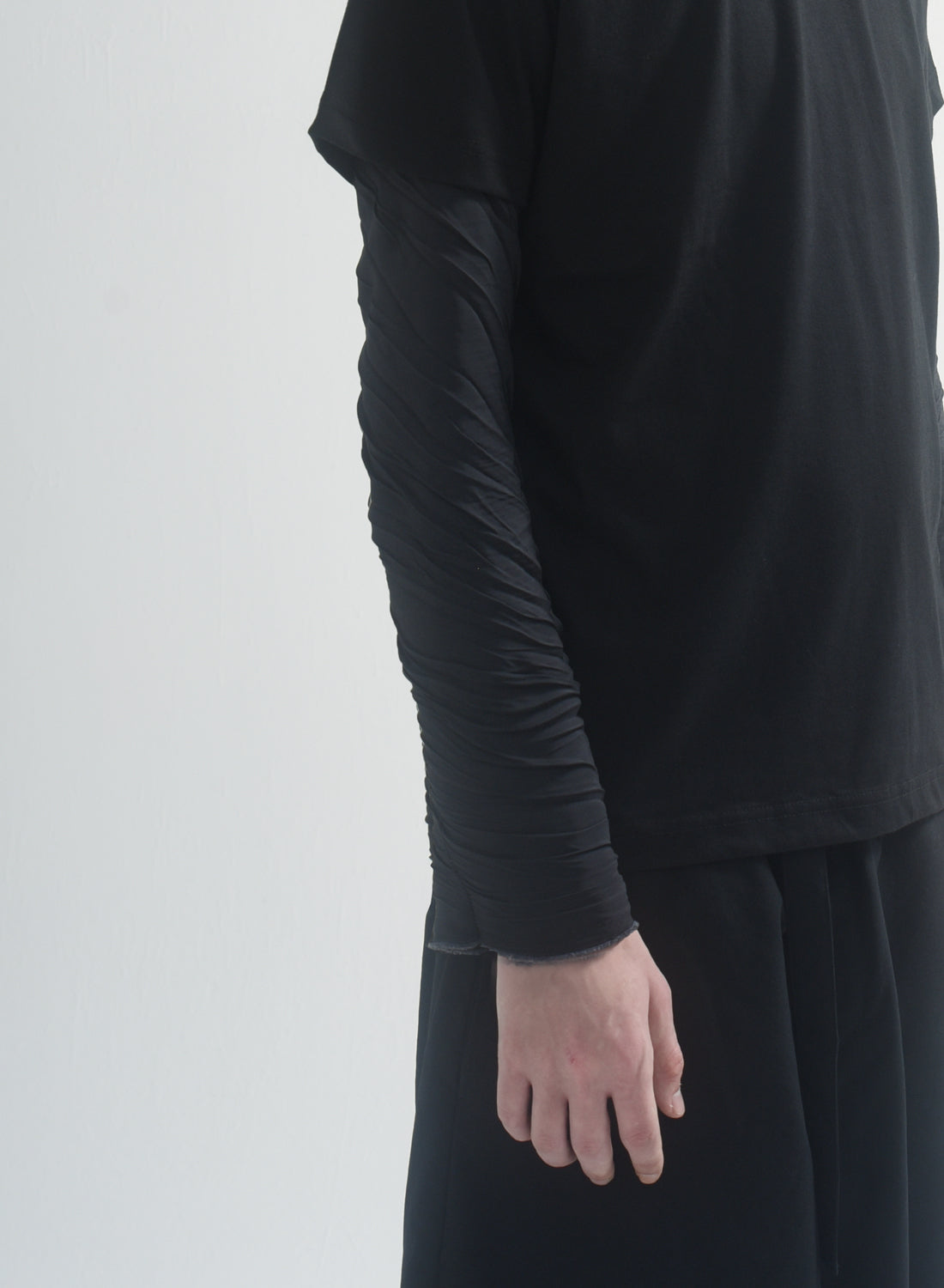 -tw- VEIN ARM TEE