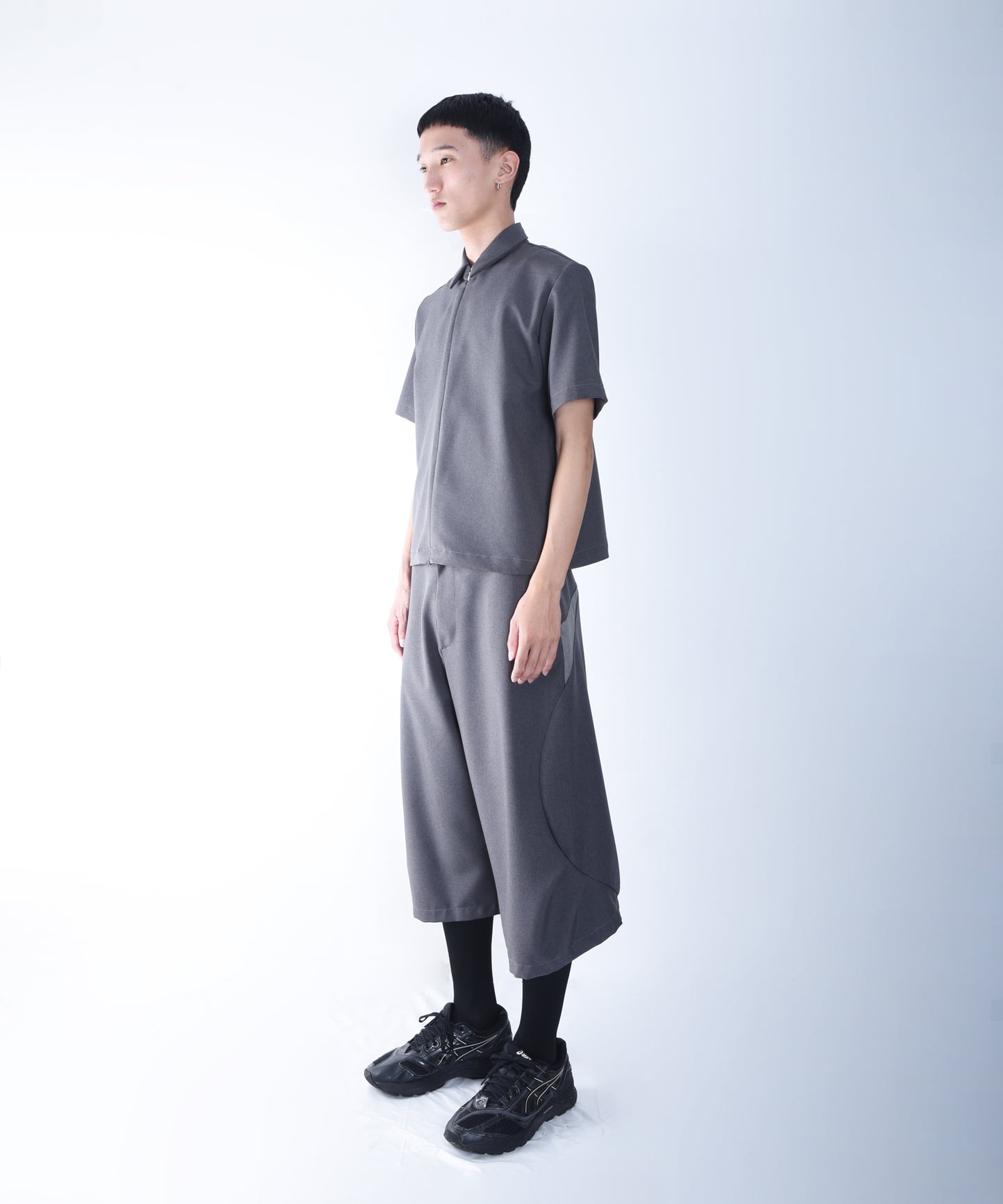 Inno WIDE SHORTS GRAY