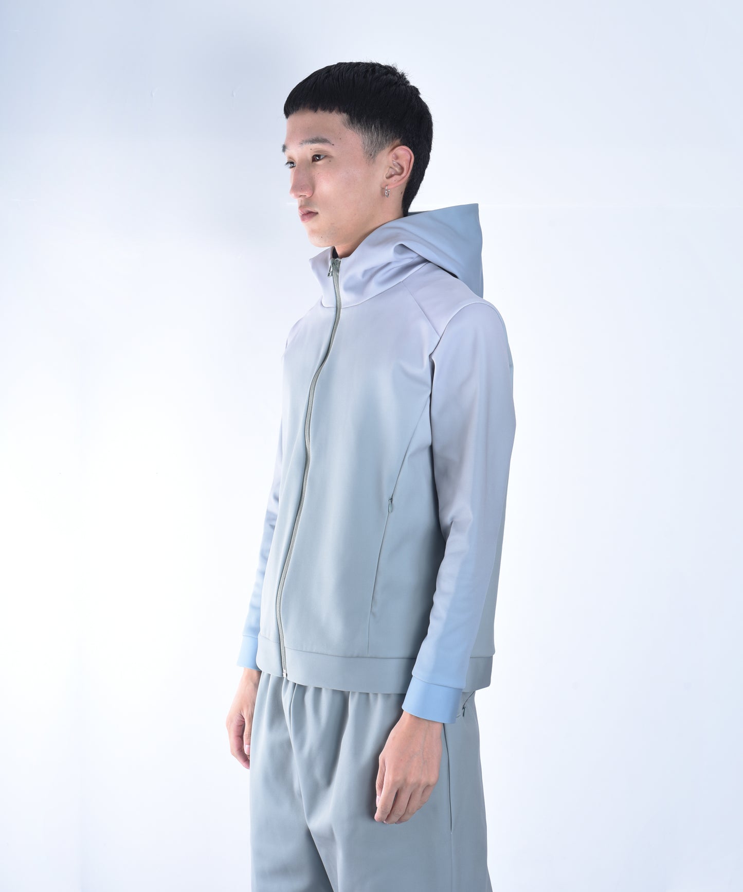 Sync HOODIE