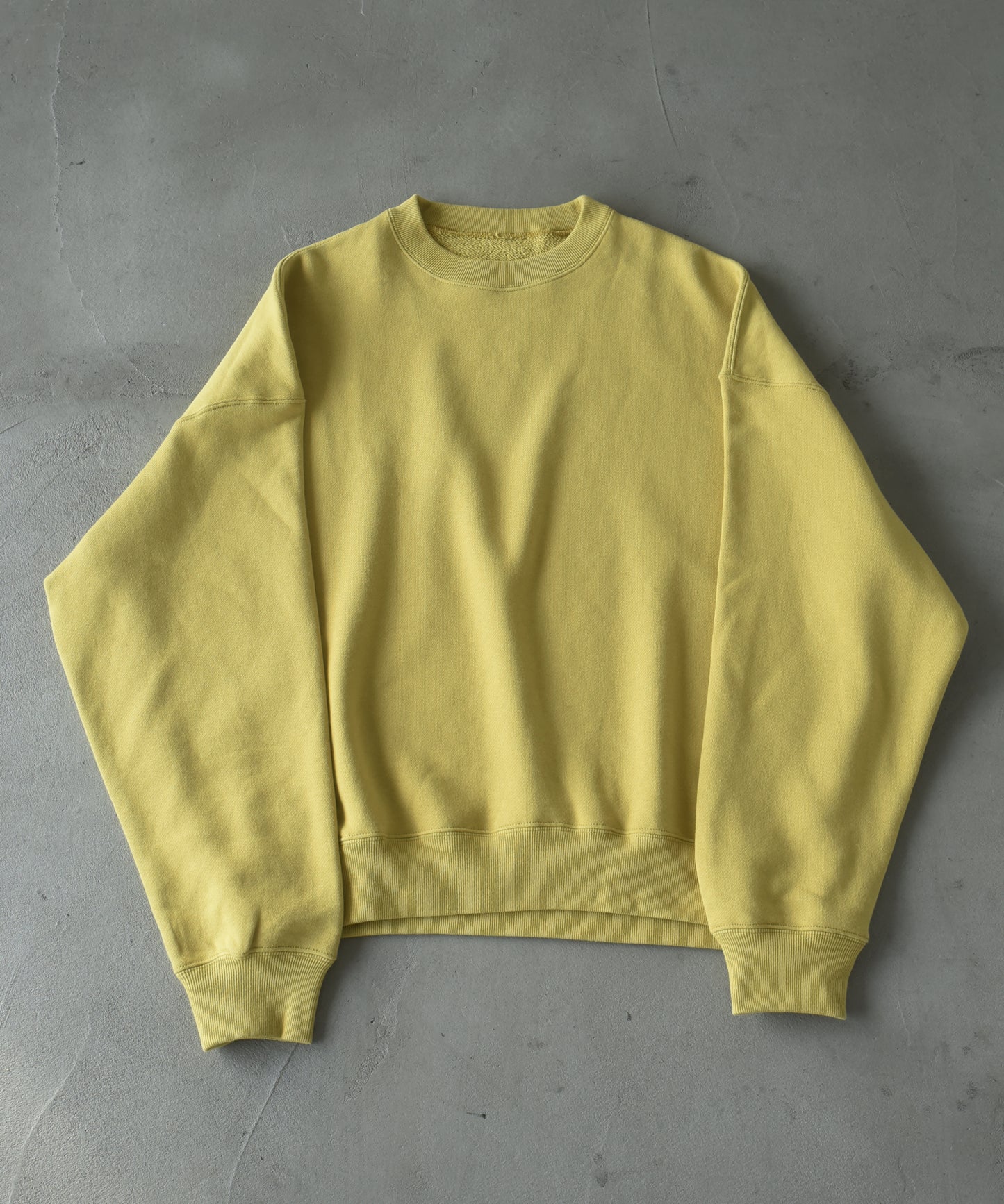 SYNOMUS CREWNECK