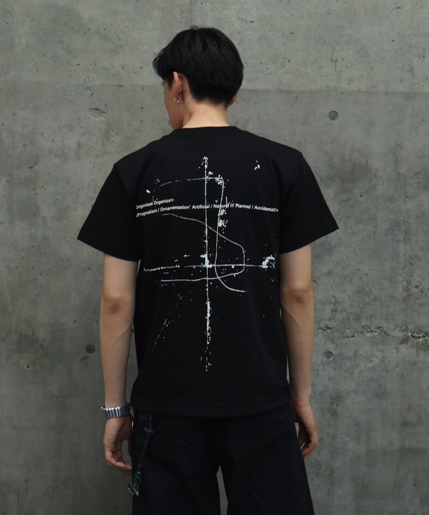 HIVES TEE