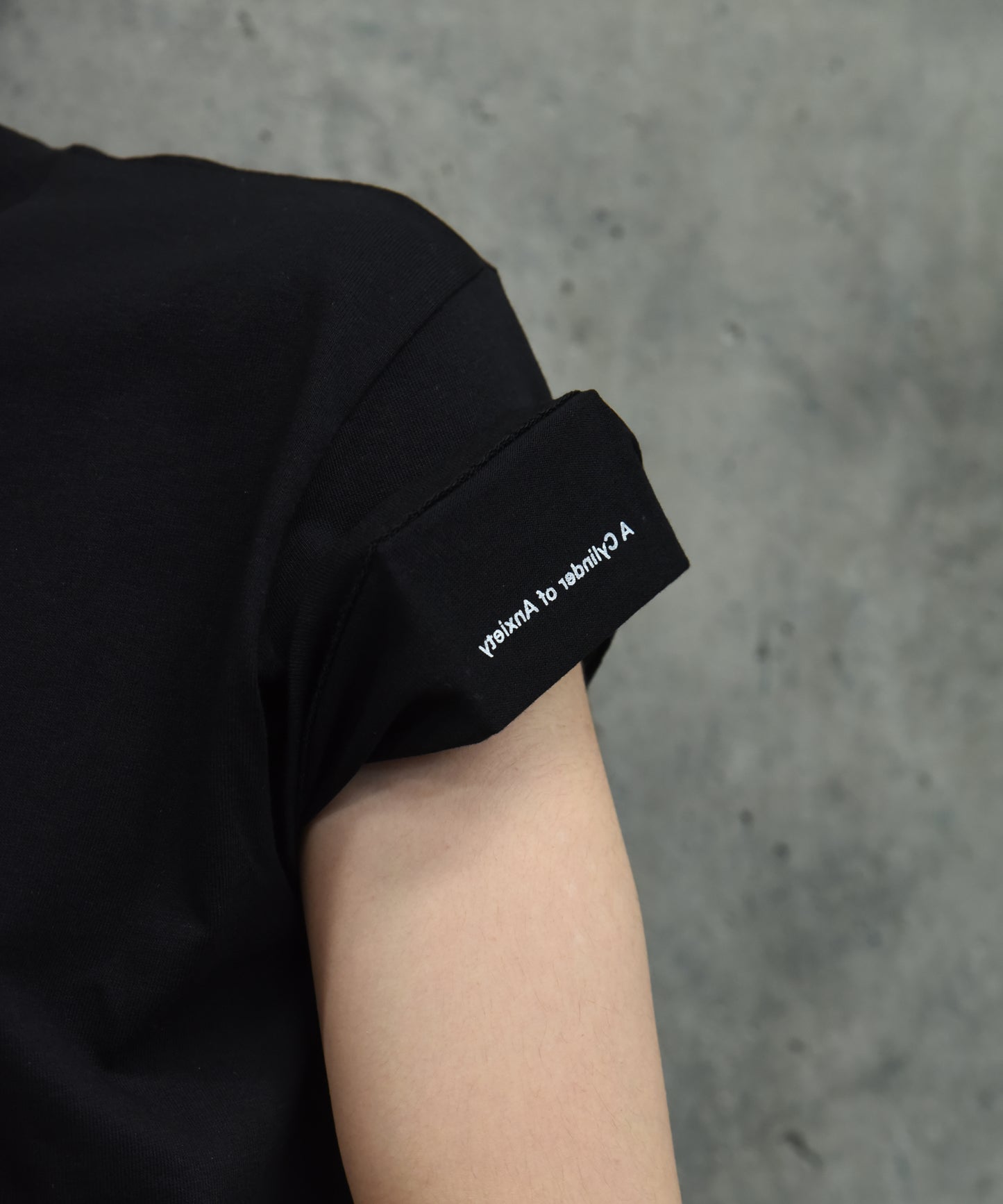 HIVES TEE