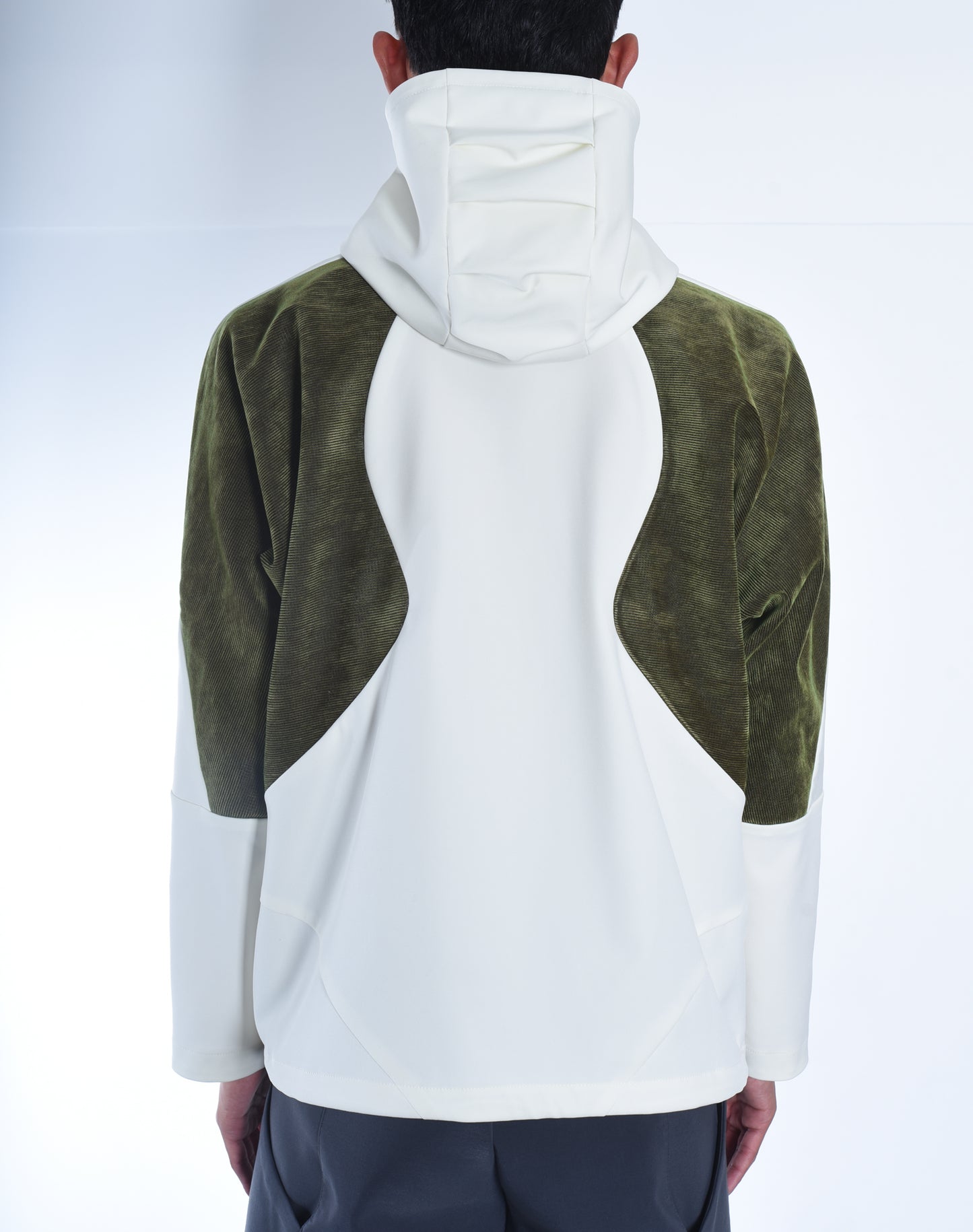 TACTILE SHELL JACKET