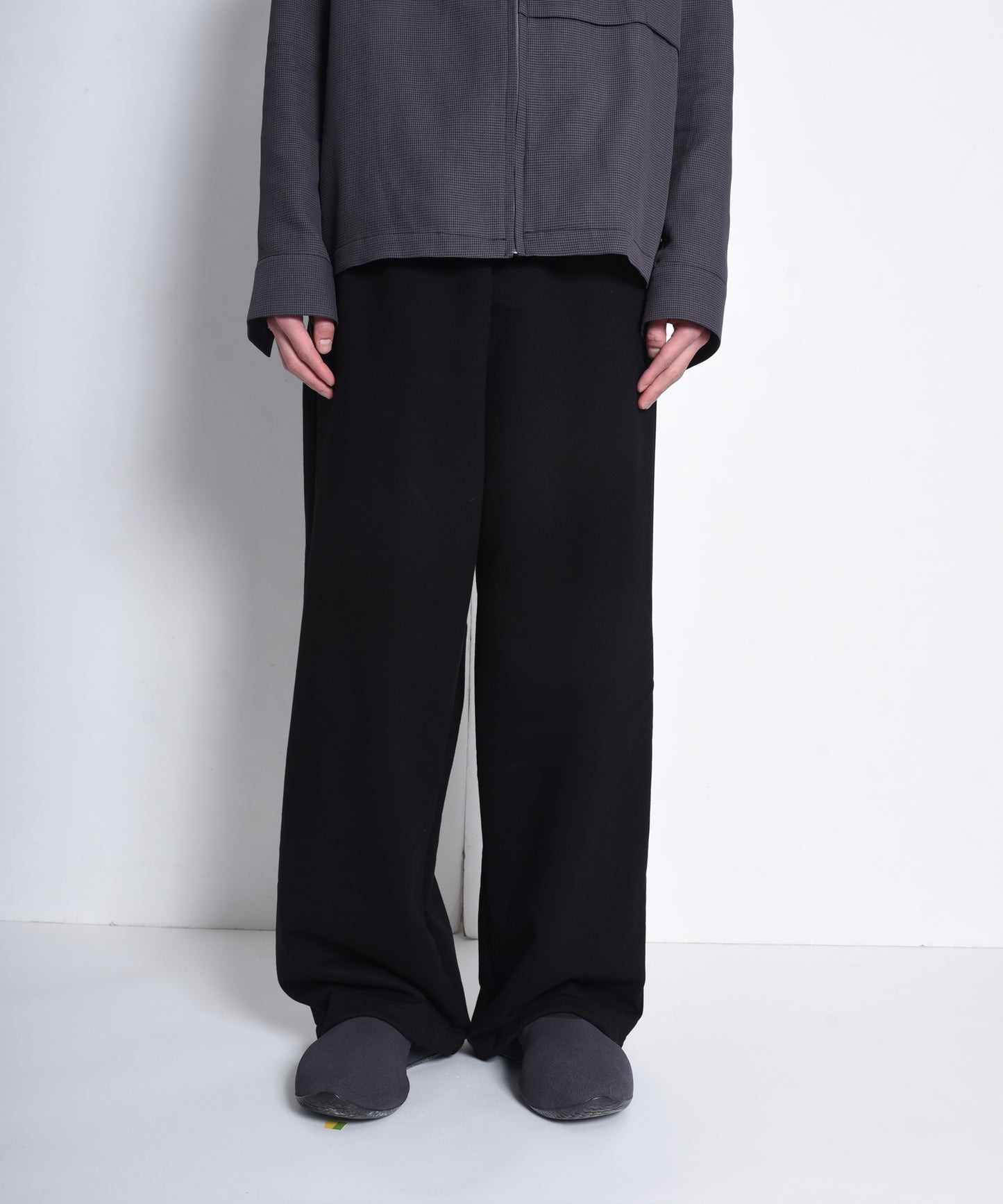 MANTIS SWEAT PANTS
