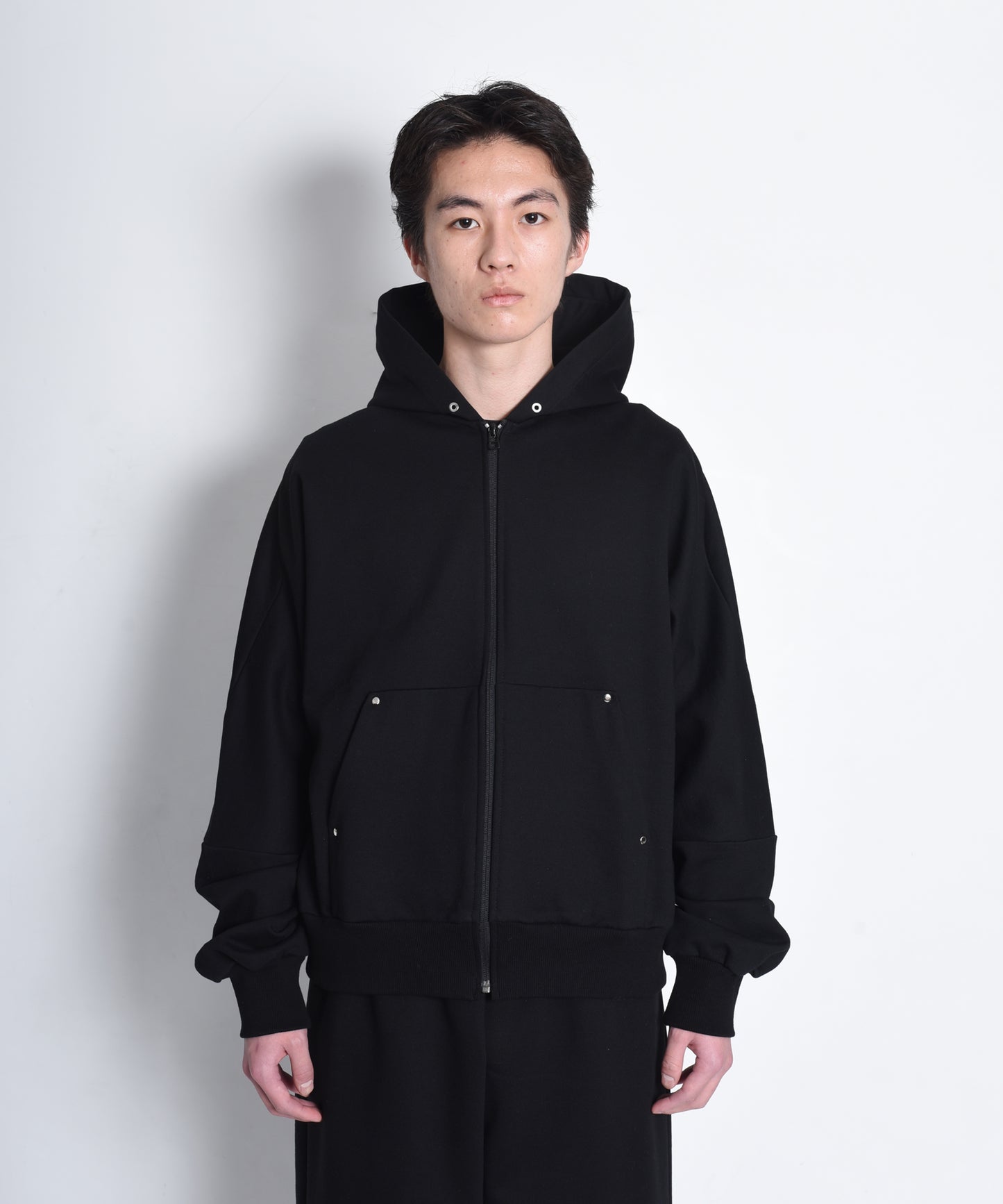 VESTAGE HOODIE