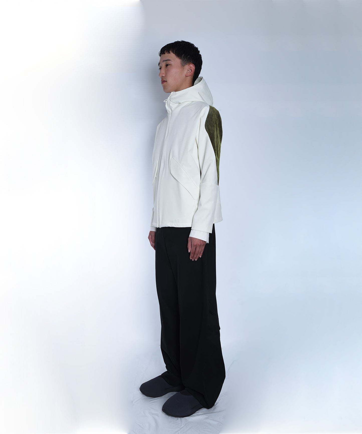 TACTILE SHELL JACKET